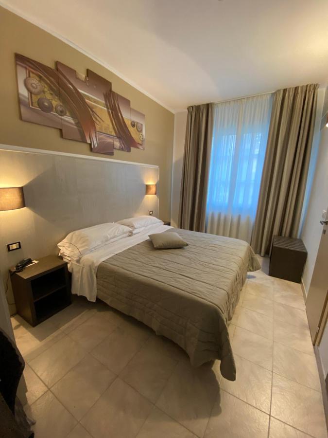 Hotel Montepizzo Lizzano In Belvedere Eksteriør billede